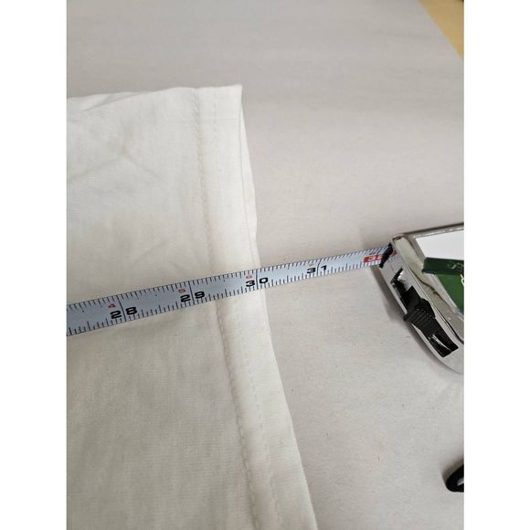 NWT Planet Hollywood Toronto Tee Shirt Large - Picture 11 of 11